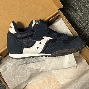 NIB Saucony baby shoes